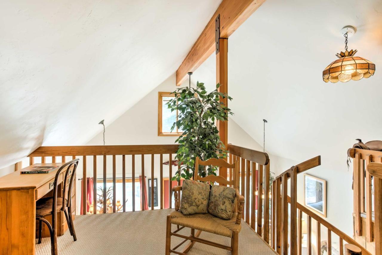 Marble Hideaway Cabin With Mountain Views And Deck! 外观 照片